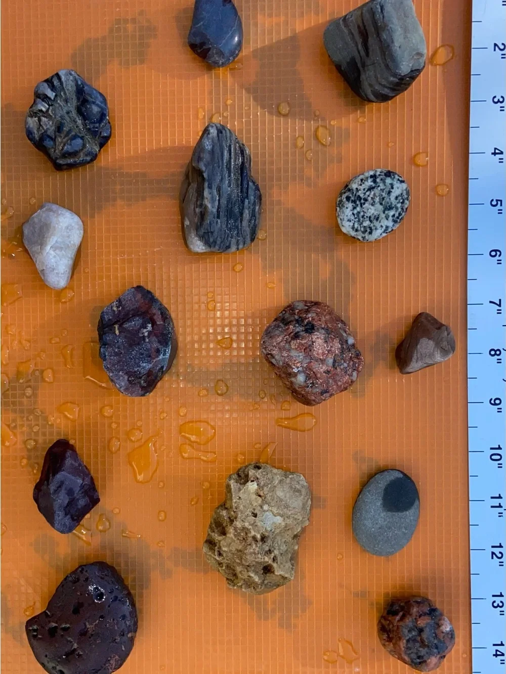 14 Piece+4 Mystery Bundle-Minnesota Natural Rocks 4 Pet Aquariums-Healthy/Decore